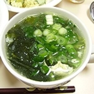 中華風♪白菜とわかめの卵スープ